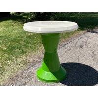 Tisch, Tulip Style, Mcm Mid Century, Retro, Mod, Kunststoff, Vintage, Terrasse, Küche, Space Age, Atomic von DeesNewOldGems