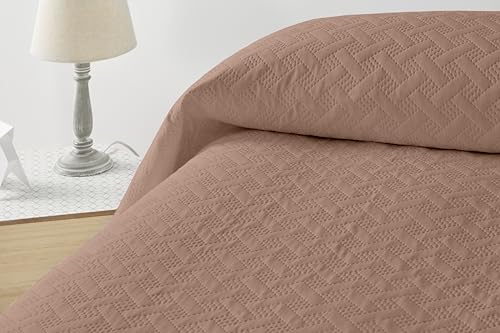 Degrees home - LISO-Tagesdecke – 100% Polyester Mikrofaser - Leicht & Weich - Für Alle Jahreszeiten - Atmungsaktiv - Pflegeleicht - Ultrasonic Technologie für Langlebigkeit- 270 x 260 cm - Braun von Degrees home