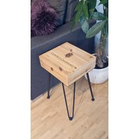 Wine Table/Side Table, Size - 3 Bottles Wine Table/Side Table, Size - 3 Bottles von DeinWeinTable