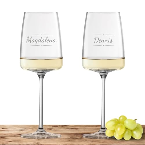 2x Schott Zwiesel Weißweinglas 363ml mit Namen oder Wunschtext graviert - Vivid Senses - Weingläser als personalisiertes Geschenk für Paare, Eltern oder zur Hochzeit - Motiv (Verzierung 03) von Deitert