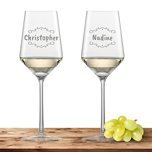 2x Weißweinglas mit Namen oder Wunschtext graviert - Schott Zwiesel Glas Riesling PURE - Weinglas personalisiertes Geschenk (Verzierung 02) von Deitert
