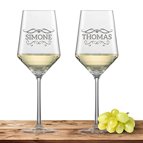 2x Weißweinglas mit Namen oder Wunschtext graviert - Schott Zwiesel Glas Sauvignon PURE - Weinglas personalisierts Geschenk (Barock 01) von Deitert