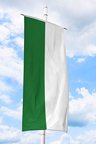 Deitert Schützenfahne grün weiß längsgestreift – 150x500 cm Bannerfahne für Schützenfest, Schützenflagge aus reißfestem Polyester, mit Doppelsicherheitsnaht gesäumt von Deitert