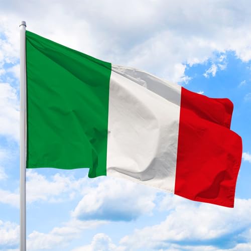 Italien Flagge 120 x 80 cm - für Fahnenmast, Italienfahne aus reißfestem Fahnen-Polyester-Stoff, Hissfahne Quer wetterfest und UV-beständig Italien Flagge 120 x 80 cm - für Fahnenmast, Italienfahne aus reißfestem Fahnen-Polyester-Stoff, Hissfahne Quer wetterfest und UV-beständig von Deitert