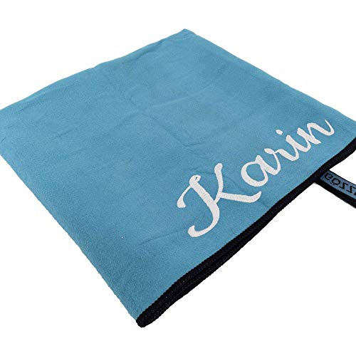 Sporthandtuch mit Name oder Wunschtext Bestickt, Mikrofaser Handtuch - ideal als Fitnesshandtuch, Badehandtuch, Reisehandtuch & Strandtuch, kompakt, leicht & schnelltrocknend, 50 x 100 cm türkis von Deitert