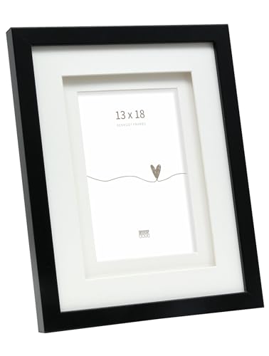 DEKNUDT FRAMES Bilderrahmen mit doppeltem Passepartout -Schwarz - S65KK2 P1 für Bildgröße 13x18cm - Bilderrahmen Holz MDF - Bilder aufhängen oder ausstellen DEKNUDT FRAMES Bilderrahmen mit doppeltem Passepartout -Schwarz - S65KK2 P1 für Bildgröße 13x18cm - Bilderrahmen Holz MDF - Bilder aufhängen oder ausstellen von DEKNUDT