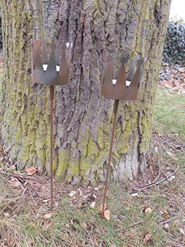 Deko-Kronen a Stab 2er Set Windlicht Gartenstecker Eisen rostfarben Deko-Kronen a Stab 2er Set Windlicht Gartenstecker Eisen rostfarben von Deko-Impresion