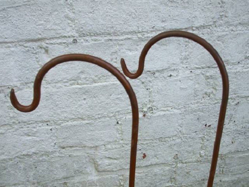 Deko-Impression Rankhilfe 2er-Set Gartenstab m. Haken Laternenhaken Blumen Eisen Rost, 2 St. Deko-Impression Rankhilfe 2er-Set Gartenstab m. Haken Laternenhaken Blumen Eisen Rost, 2 St. von Deko-Impression