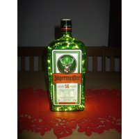Jägermeister Flasche Versch. Größen Mit 100Er Led Beleuchtet in Weiß Oder Bunt Jägermeister Flasche Versch. Größen Mit 100Er Led Beleuchtet in Weiß Oder Bunt von DekoBastelnGirlanden
