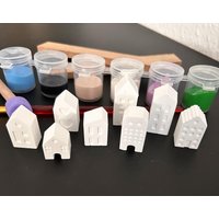 Mini Häuschen Bastelset. Kreatives Diy-Set Mit Acrylfarben Und Zubehör von DekoRaumShop