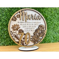 Geschenk Blumen Motiv Mit Wunschtext Für Jeden Geburtstag Personalisiert Aus Holz Namen Und Zahl in 4 Größen Standfuß Od.aufhängung von DekoRick