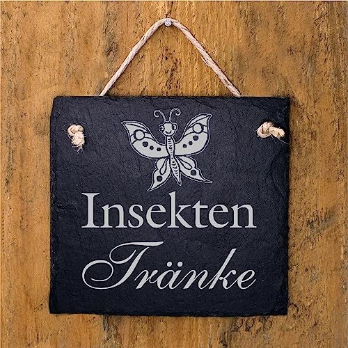 Insekten Tränke Schild Schiefertafel graviert Schmetterling Trinkplatz Gartenschild Deko Hinweisschild 11x11cm Insekten Tränke Schild Schiefertafel graviert Schmetterling Trinkplatz Gartenschild Deko Hinweisschild 11x11cm von DEKOLANDO