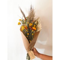 Trockenblumen Strauß Orange Trockenblumen Strauß Orange von Dekolen