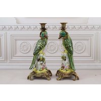 Grünes Paar Kerzenständer Porzellan Und Bronze Ornamente, Regency Kerzenständer, Boho Dekor, Grüne Papageien Statuen, Wohndekor - Geschenkidee von DekorStyle