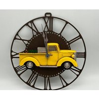 Wanduhr Mit 3D Gelbem Pick-Up Metallmodell - Oldschool Metalmodell von DekorStyle