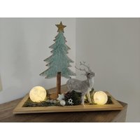 Tischdeko, Tischgesteck, Holztablett Hirsch Tannenbaum Timer 10 Leds Tischdeko, Tischgesteck, Holztablett Hirsch Tannenbaum Timer 10 Leds von DekostudioBirgit