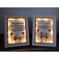 steinbild Freunde Freundschaft Geschenk Timer 10 Leds Rahmen Weiß 15x20cm von DekostudioBirgit
