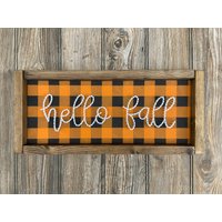 Hello Fall String Art Schild Mit Schild, Herbst Dekor, Buffalo Plaid von DelaneyLouiseDesigns