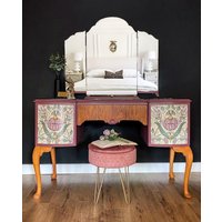 Eleganter Refurbished Vintage Schminktisch in Einer Weichen Aubergine Dusky Blush Farbe - Auf Bestellung Gefertigt, Bitte Kontaktieren Sie Mich Für von DelanyDesignsStudio