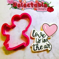 Liebe Ist in Der Luftballon-Valentinstag-Plakette-Ausstechform von DelectableDesignsCCs