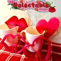 Valentinstag Lippen Oder Herz Mug Hugger Cookie Cutter von DelectableDesignsCCs