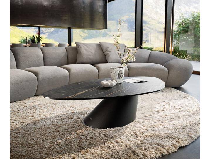 Couchtisch Edge Organisch 140x76 cm Keramik Laminam® Noir Desir Braun Conis Metall Schwarz, Couchtische von Delife