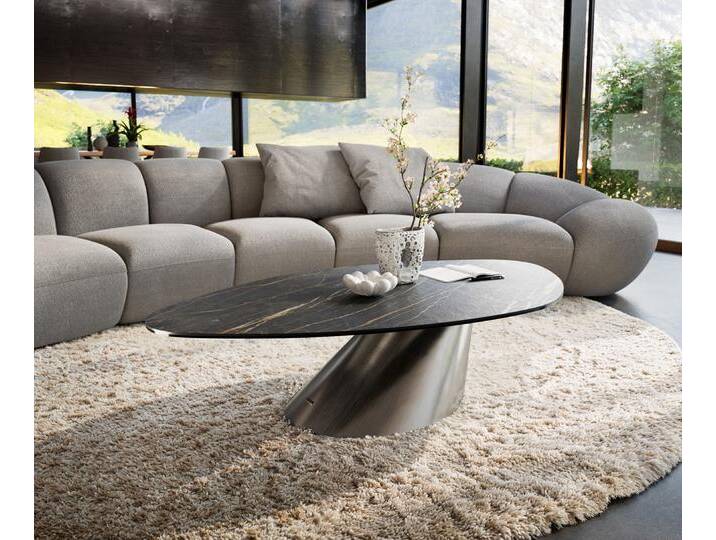 Couchtisch Edge Organisch 140x76 cm Keramik Laminam® Noir Desir Braun Conis Metallic Silber, Couchtische von Delife