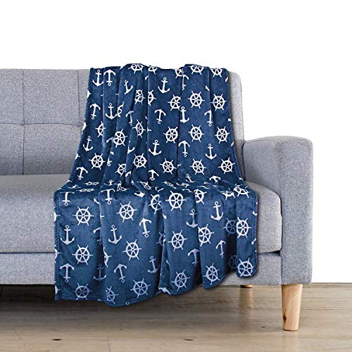 Delindo Lifestyle Kuscheldecke Nautic blau, Microfaser Fleece-Decke in 150x200 cm, flauschig weiche Maritime Wohndecke für Erwachsene und Kinder von Delindo Lifestyle