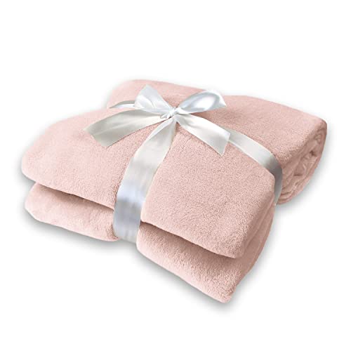 Kuscheldecke Roma Soft rosa, Microfaser Fleece-Decke in 150x200 cm, flauschig weiche Wohndecke in trendigen Farben von Delindo Lifestyle