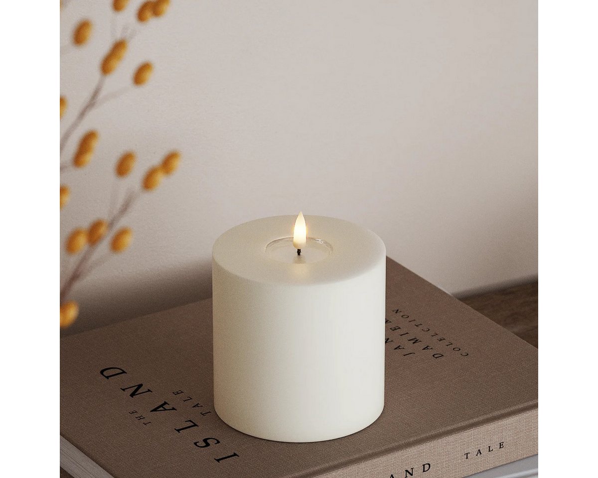 Deluxe Homeart LED-Kerze LED Kerze Echtwachs weiß Durchmesser 10 cm, Flackereffekt Deluxe Homeart LED-Kerze LED Kerze Echtwachs weiß Durchmesser 10 cm, Flackereffekt von Deluxe Homeart