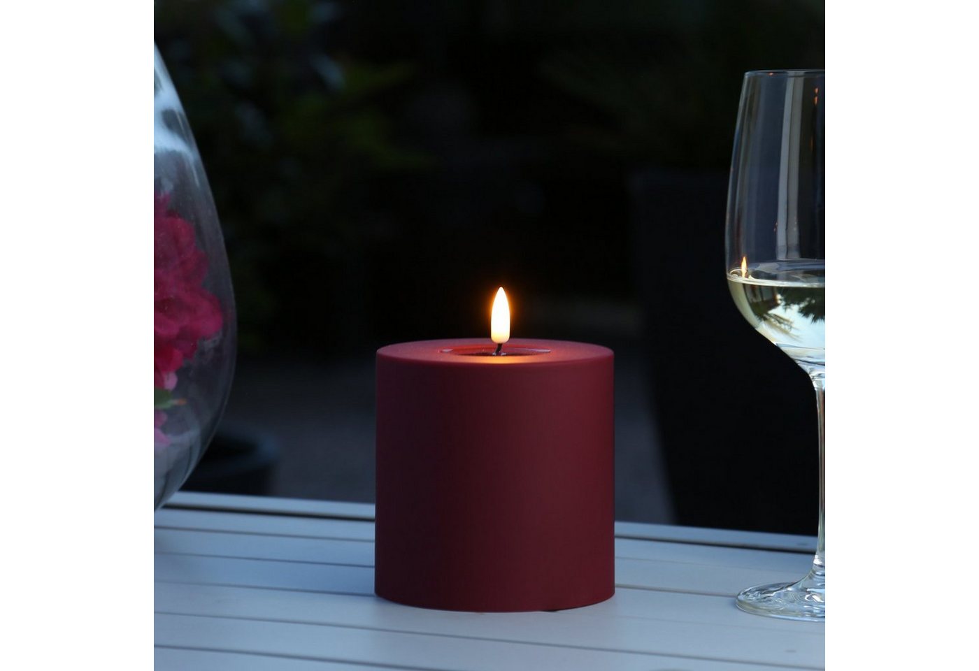 Deluxe Homeart LED-Kerze MIA für Deluxe für Außen flackernd H: 10cm D: 10cm dunkelrot outdoor (1-tlg) von Deluxe Homeart