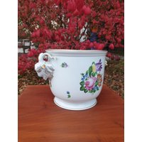 Herend Porzellan Übertopf Mit Tulpenmuster Von Herend Hungary, 1960Er von DemDemShop