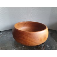 Holzschale/Obstschale Tablett || Schlichtes Design Vintage Holz Runde Schale 22 cm Durchmesser Holzschale/Obstschale Tablett || Schlichtes Design Vintage Holz Runde Schale 22 cm Durchmesser von DemDemShop