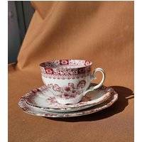 Seltmann Weiden - China Rot "Theresia" Gedeckt 3 Teilige Set Seltmann Weiden - China Rot "Theresia" Gedeckt 3 Teilige Set von DemDemShop