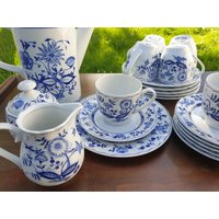 Triptis Kahla Porzellan Ddr Zwiebelmuster Teeservice Für 6 Personen von DemDemShop