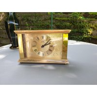 Vintage Tischuhr Kundo -Bakelit Ummantelt, Uhr von DemDemShop