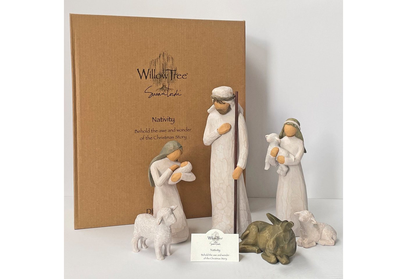 Demdaco Krippenfigur Willow Tree Nativity I Die heilige Familie - Geburt Christi handbemalt, Handbemalt, nach handgeschnitzten Vorlagen von Susan Lordi gefertigt. von Demdaco