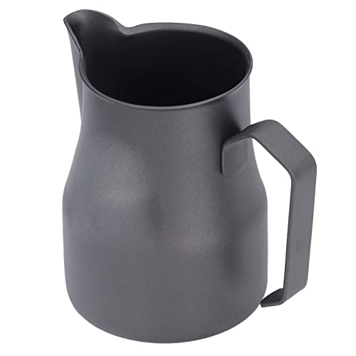 Denash Milch Frother Cup Exquisites Schädelmuster Edelstahl Olecranon Outlet Design 550 Ml für Latte- und Schokoladenliebhaber (BLACK) von Denash