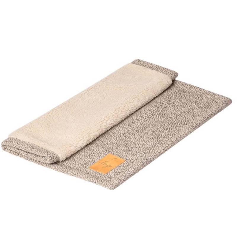 DENJO DOGS Reise-Hundedecke Snuggle greige 80x100cm Hundedecke für Reisen grau beige von Denjo Dogs