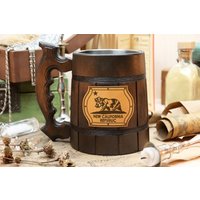 New California Tasse | Power Armour Vault-Tech War Never Änderungen Bierkrug Gamer Geschenk Personalisierter Tankard Benutzerdefiniertes Für Ihn New California Tasse | Power Armour Vault-Tech War Never Änderungen Bierkrug Gamer Geschenk Personalisierter Tankard Benutzerdefiniertes Für Ihn von DenmarkLeatherCo