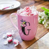 Einzigartige Handbemalte Floral Letter Keramikbecher, Alphabet Geschenk, Monogramm Becher, Kaffeebecher - Einzigartiges Design von DepartmentOfGifting
