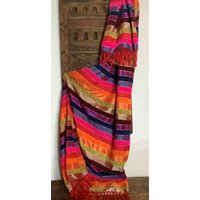 Decke/Bettüberwurf Plaid Handgewebt Und -Geknüpft Aus Baumwolle Kaktusseide Essaouira Marokko von DepotPetitMaroc
