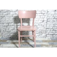 Shabby Bauhausstuhl Theater Stuhl Küchenstuhl Aus Holz Pastell Rosa 60Er Jahre Chic Möbel Vintage Landhaus Country von DerKleineShabbyLaden