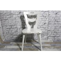 Shabby Küchenstuhl Holzstuhl Stuhl Esszimmerstuhl Creme Weiß 60Er Jahre Chic Möbel Vintage Landhaus Country von DerKleineShabbyLaden