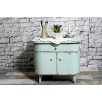 Shabby Nachttisch Pastell Grün Alter Nachtkästchen Kommode Aus Holz 50Er Jahre Chic Möbel Vinatge Landhaus Shabby Nachttisch Pastell Grün Alter Nachtkästchen Kommode Aus Holz 50Er Jahre Chic Möbel Vinatge Landhaus von DerKleineShabbyLaden
