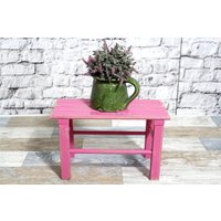 Shabby Schemel Fußbank Fussschemel Hocker Vintage Pink Rosa 60Er Jahre Landhaus Stil von DerKleineShabbyLaden