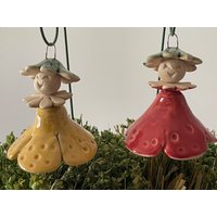 Erdbeerpuppe Aus Keramik Erdbeerpuppe Aus Keramik von DerNaturladen