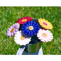 Keramikblume Gerbera | Erhältlich in 6 Verschiedenen Farben, Durchmesser Blüte 5 cm Keramikblume Gerbera | Erhältlich in 6 Verschiedenen Farben, Durchmesser Blüte 5 cm von DerNaturladen