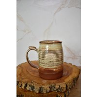 Rustikale Gerippte Einmachglas-Kaffeetasse Cremige Glasur, Roter Ton von DesertPineStudio