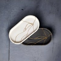 Kintsugi Tablett, Muttertagsgeschenk, Sinnvolle Einzigartige Geschenke, Ovales Schmucktablett, Betonschale Für Kerzen, Geschenk Sie, Schicke von DesiGN33Studio